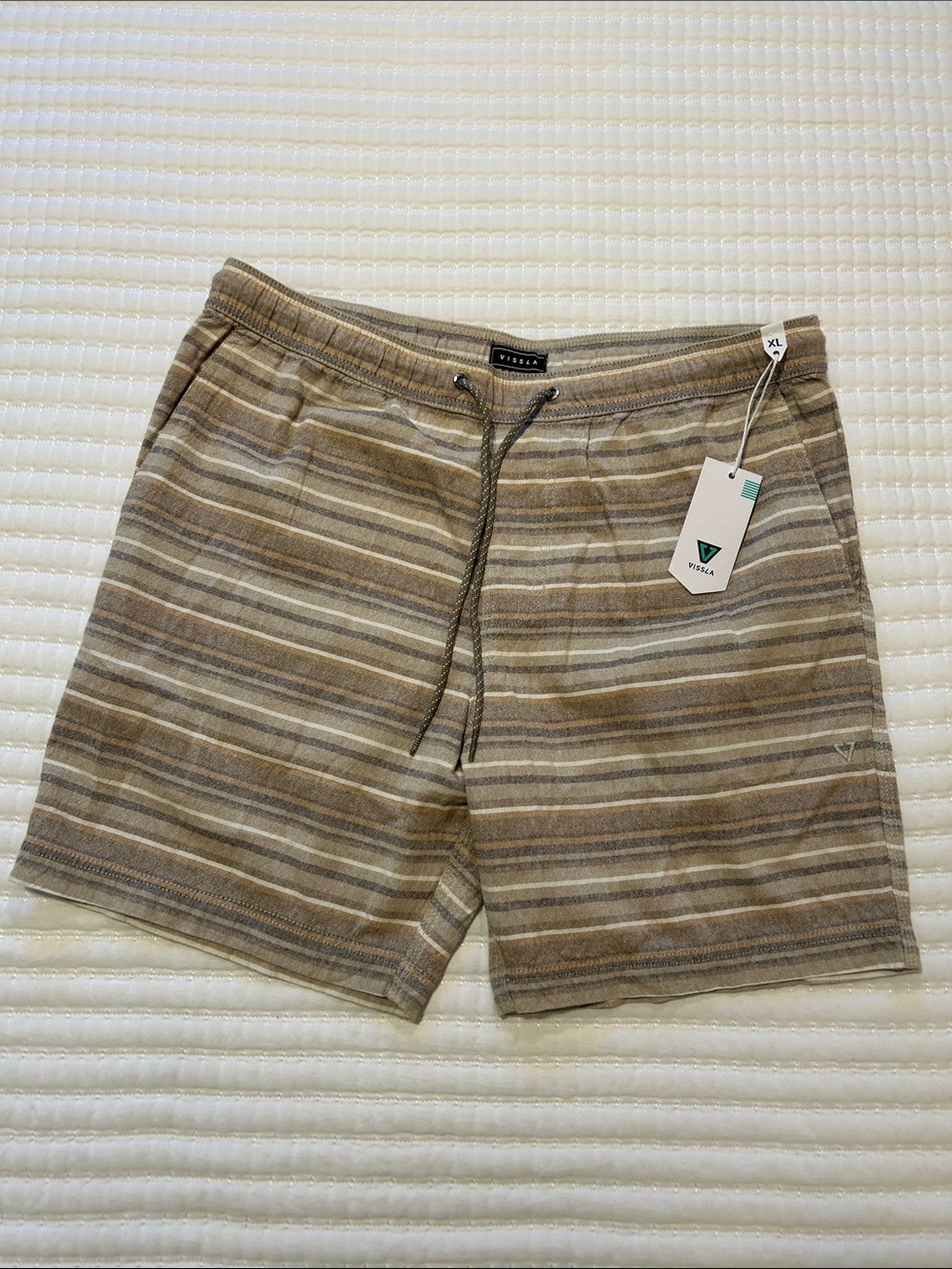 VISSLA Men's Striped Neutral Tan Shorts XL